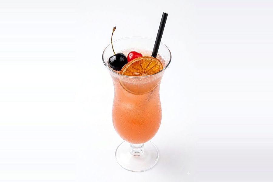 Cóctel tropical de la casa